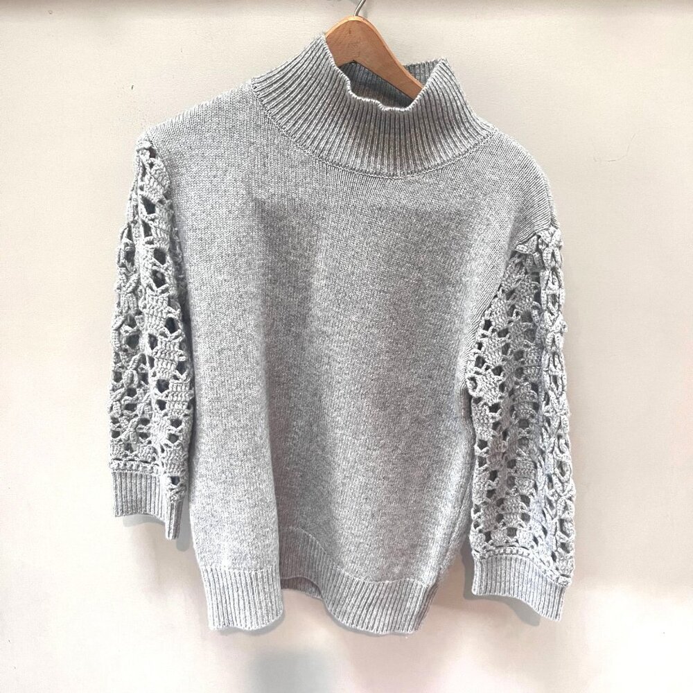 Magaschoni Gray Cashmere & Wool Knit Sweater With Crochet Sleeves‎ -Small